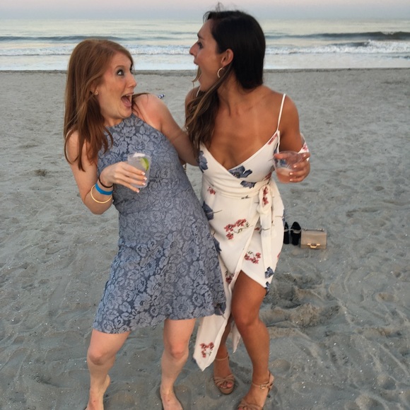 Meet your Posher, Rachel - Picture 1 of 1